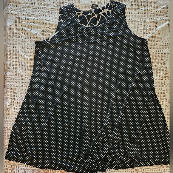 MSK Women - Reversible Dress - Polka Dots & Abstract Print - 4X - Sleeveless - Picture 2 of 5